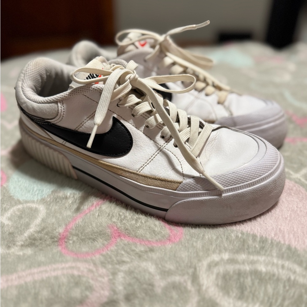 Nike Court Sneakers